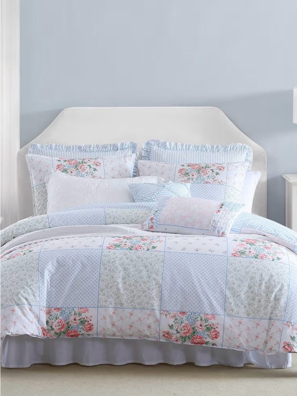 Laura Ashley Pastel Patchwork Floral Comforter - Light Blue & Pink